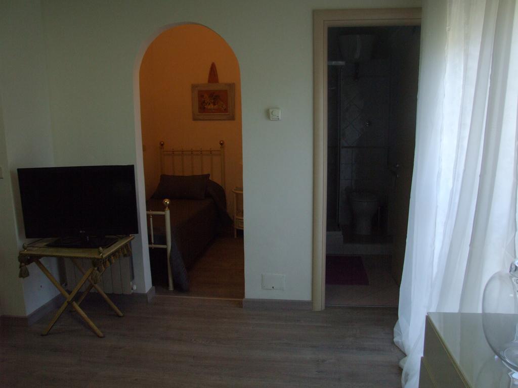 Bed and Breakfast Residenza I Ciclamini Roma Exterior foto