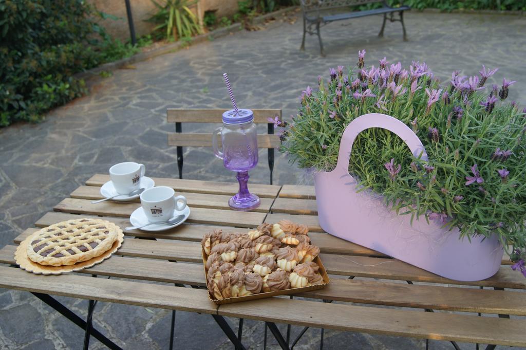 Bed and Breakfast Residenza I Ciclamini Roma Exterior foto